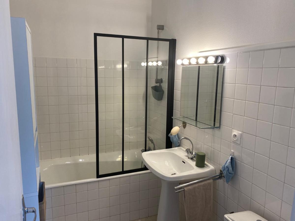Agreable Petit Gite Avec Piscine Et Jardinet Salies-de-Béarn Εξωτερικό φωτογραφία