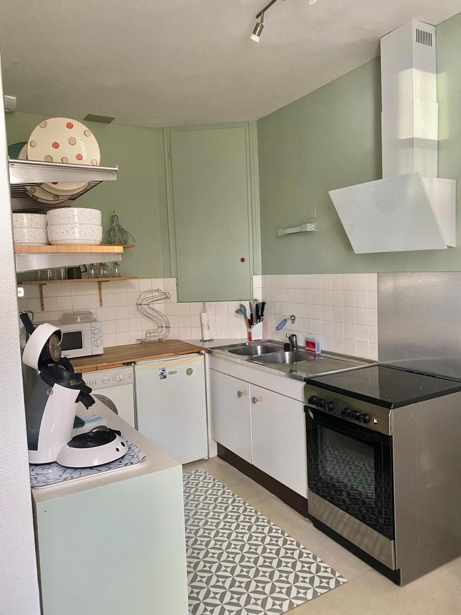 Agreable Petit Gite Avec Piscine Et Jardinet Salies-de-Béarn Εξωτερικό φωτογραφία